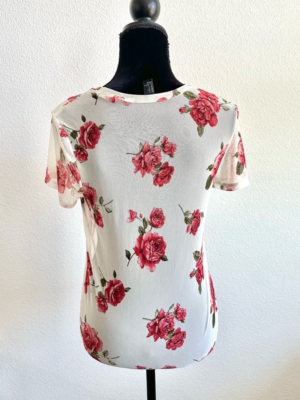 F21 ROSE SHEER TOP - Picture 7 of 9